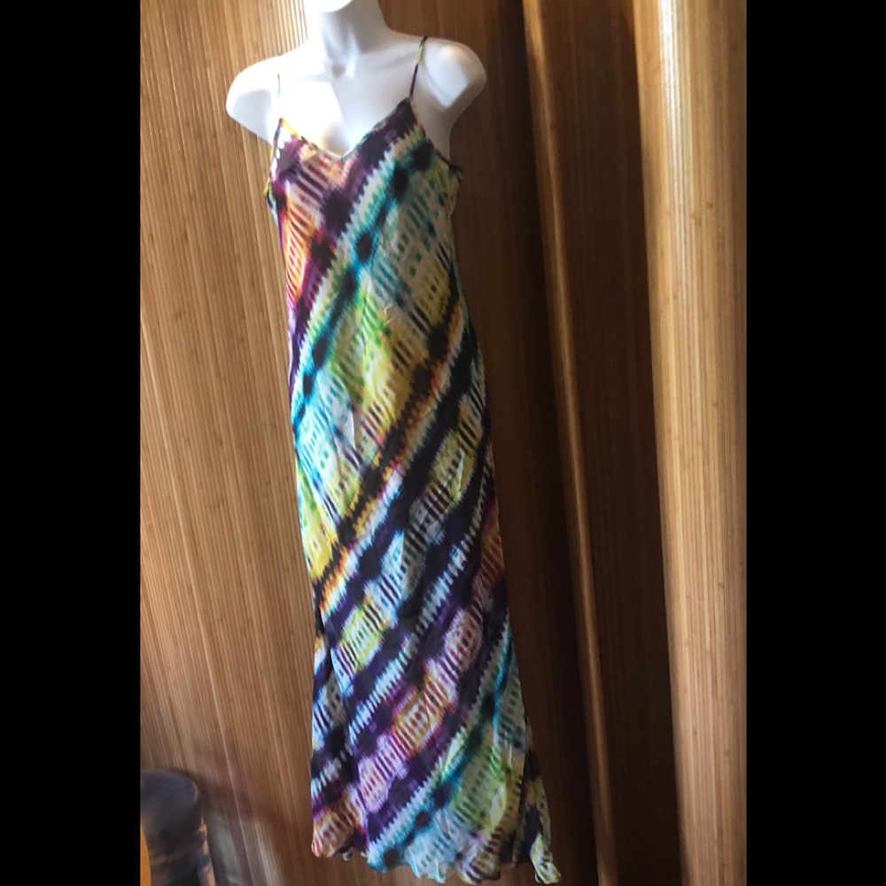 Trina Turk size 4 silk maxi ( lined)